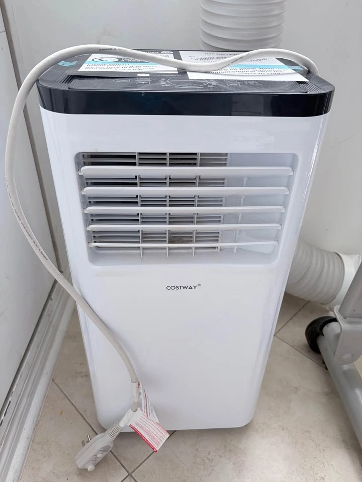 COSTWAY 10,000 BTU Portable Air Conditioner – Like New - photo 2