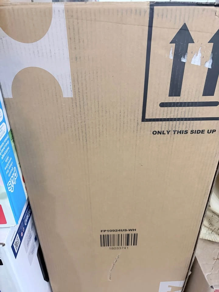 COSTWAY 10,000 BTU Portable Air Conditioner – Like New - photo 3