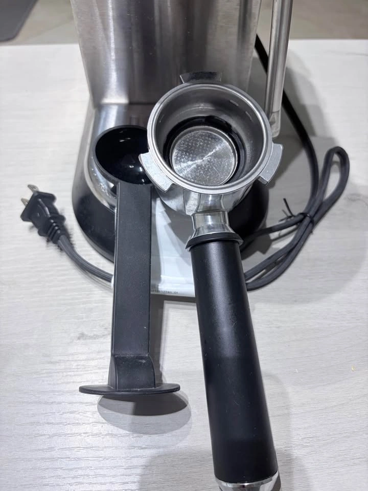 De’Longhi Dedica Arte Espresso Machine | Like New | With Origina - photo 4