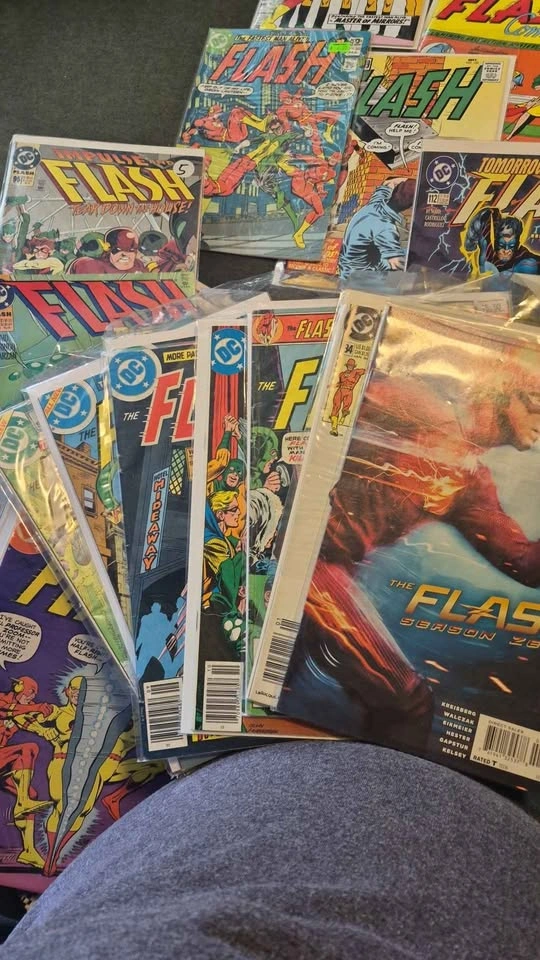 The Flash Comics - photo 2