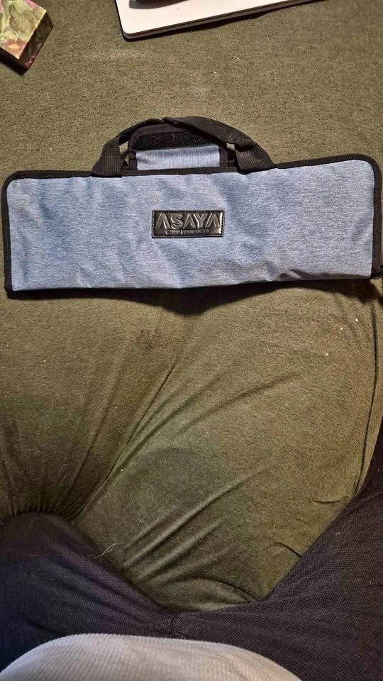 ASAYA knife bag, holds 9