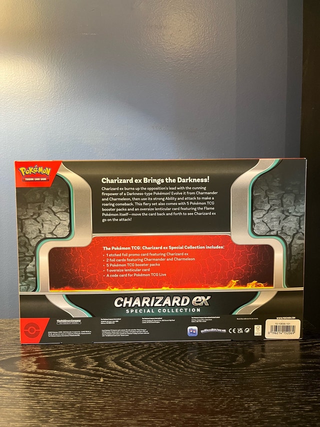 Pokémon Charizard Box - photo 3