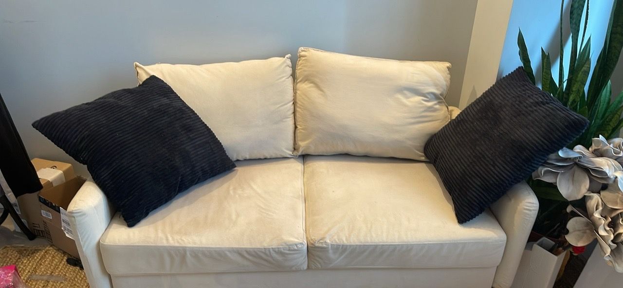 White Fabric Loveseat Sofa - photo 2