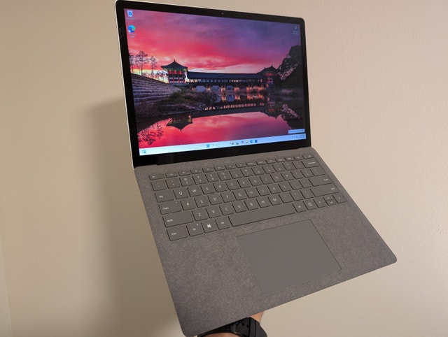 Microsoft Surface Laptop 4 13.5" Ryzen 5/16GB/256GB