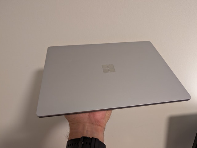Microsoft Surface Laptop 4 13.5" Ryzen 5/16GB/256GB - photo 2
