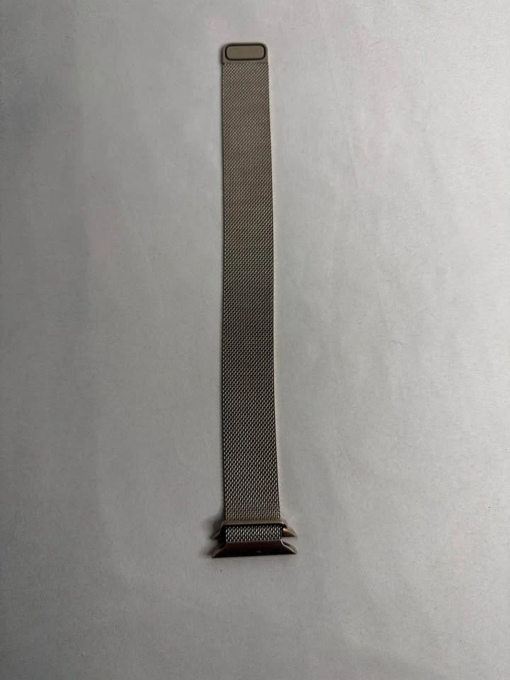 Apple Watch Milanese Loop – Brand New Open Box – $100 - photo 4