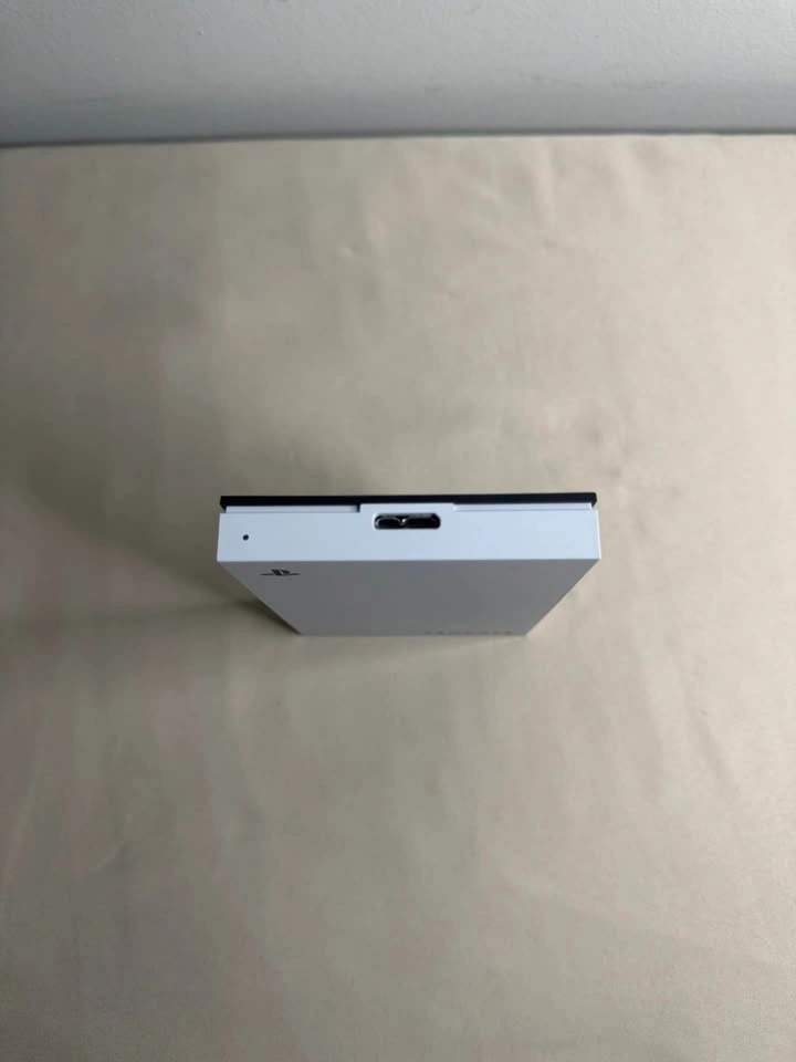 Seagate 2TB PlayStation Game Drive – New - photo 3