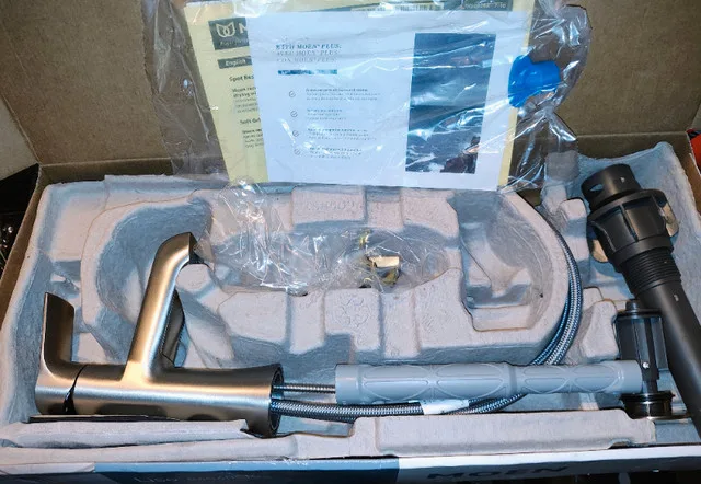 Moen Bathroom Faucet - New thumbnail