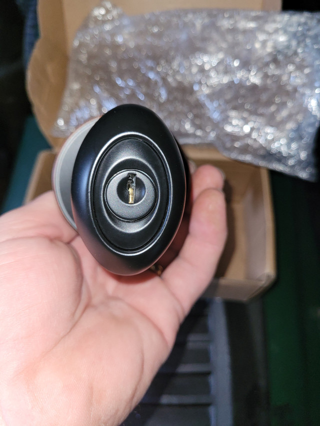 Locking door knob for sale - photo 3