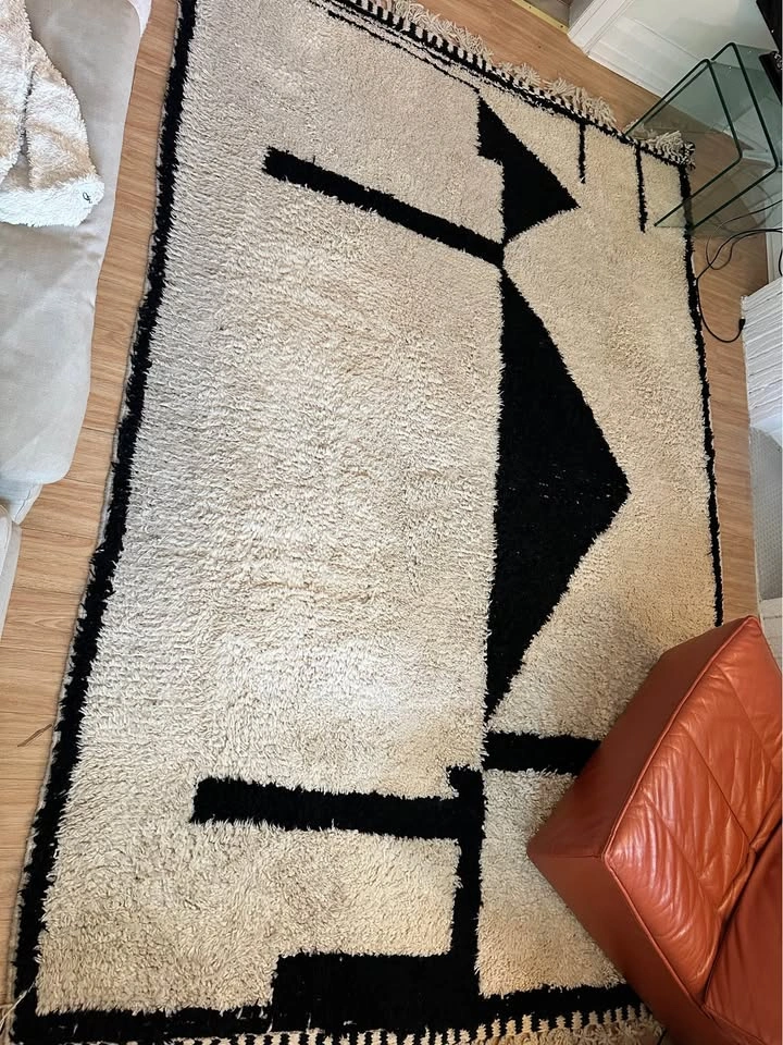 Moroccan Rug 6.5 x 10 feet - photo 2