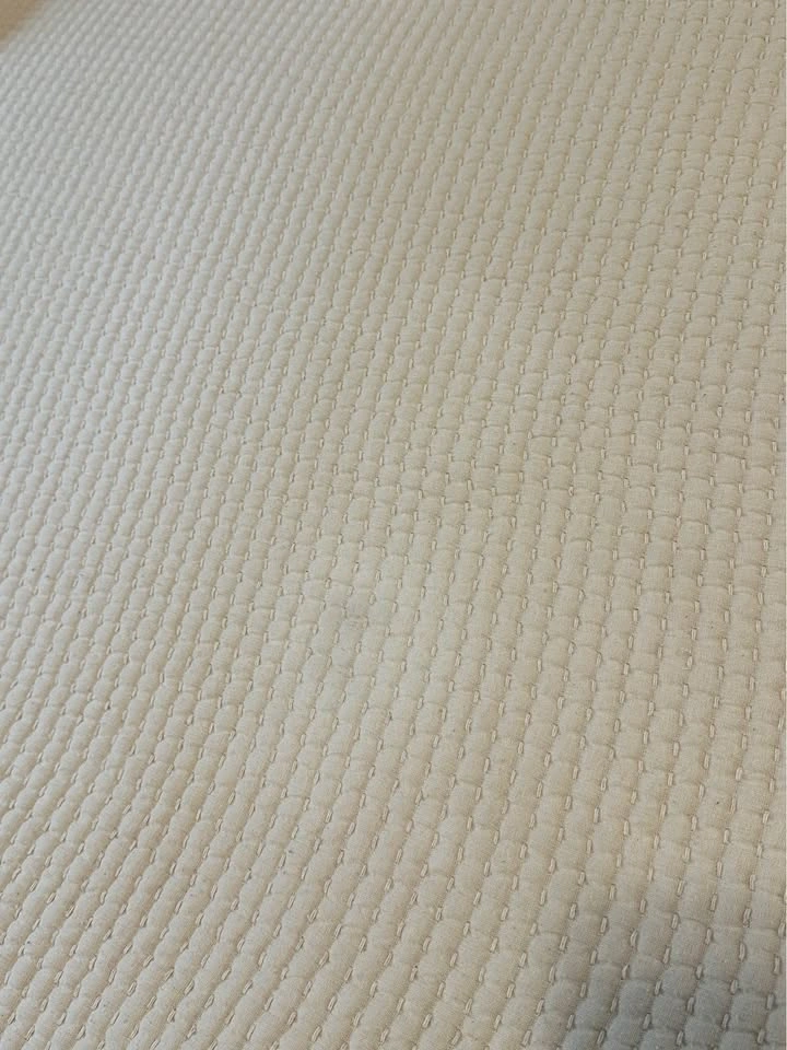 KOTN Quilted Comforter - photo 5