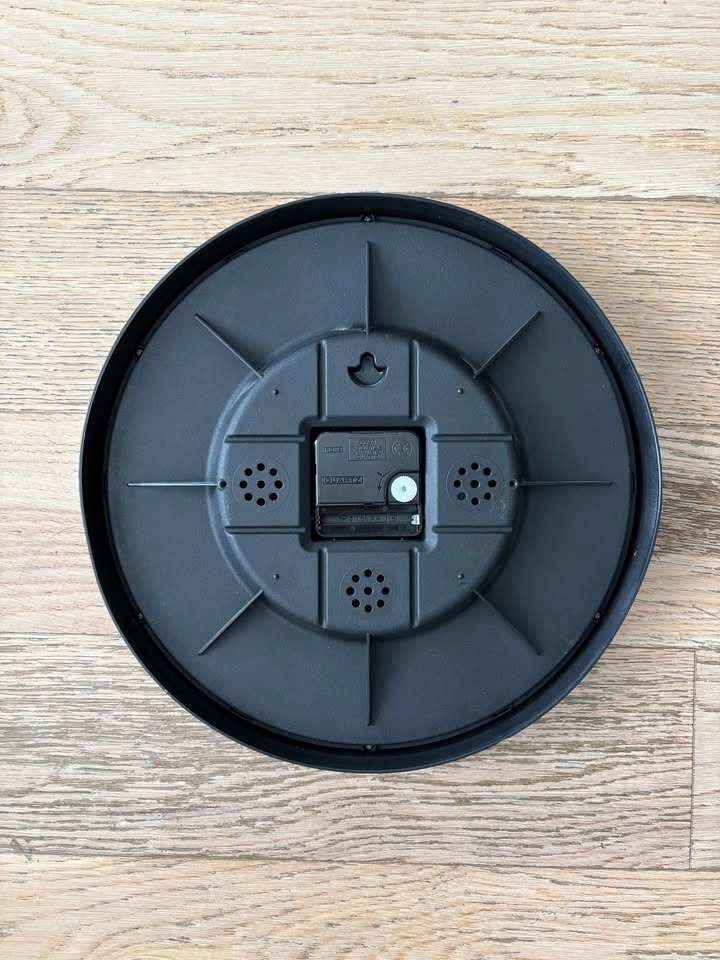 Minimal Black Wall Clock - photo 2