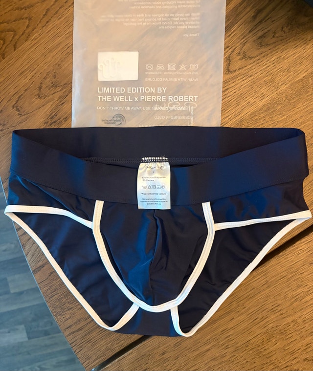 men’s swim short size s