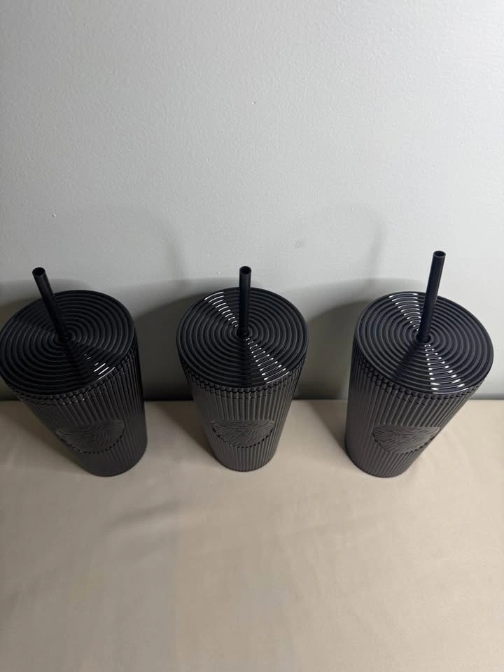 Starbucks Reusable Black Tumbler 16oz (473mL) – Brand New - photo 2