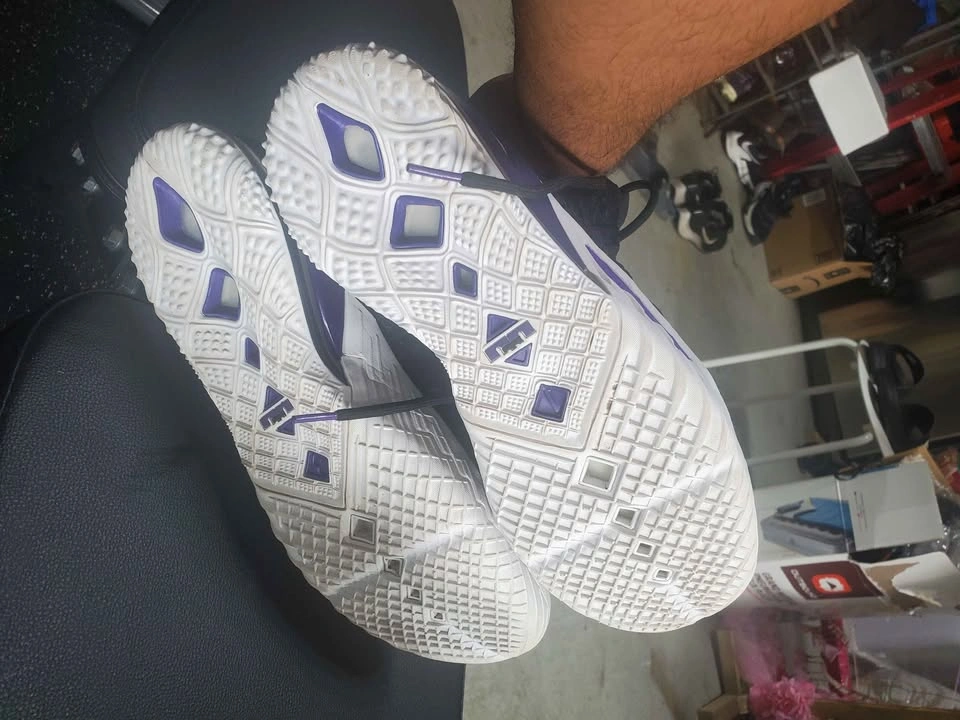 Nike LeBron 18 Basketball Shoes - photo 5