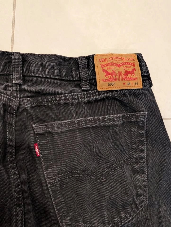 Levi's 505 Men's Regular Fit Straight Leg Faded Black Denim 38x3 - photo 5