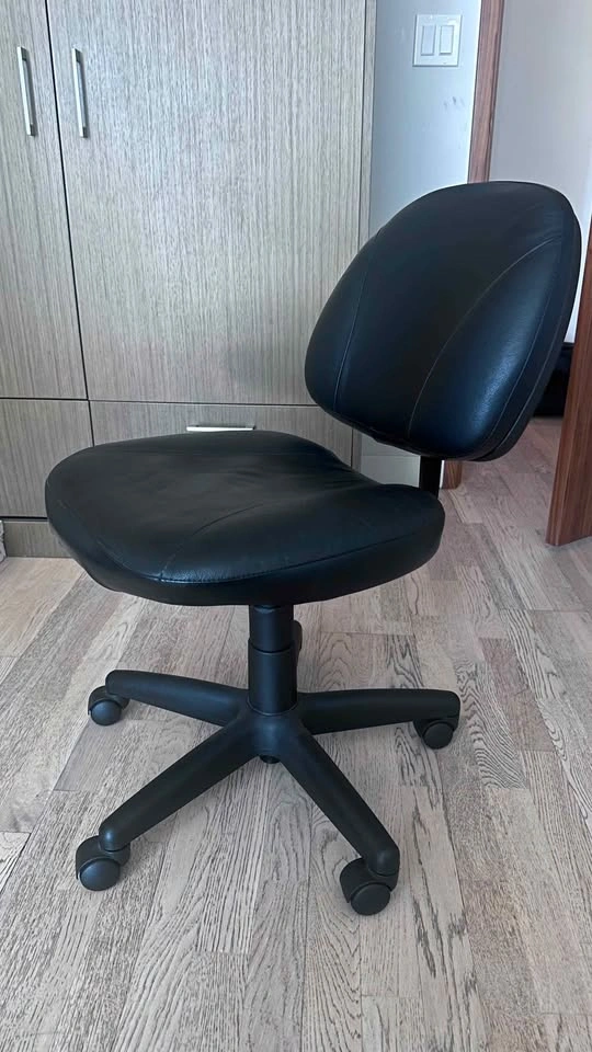Black Faux Leather Armless Office Task Chair - photo 2