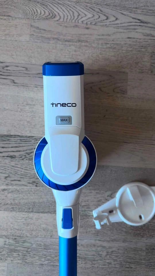 Tineco Cordless Stick Vacuum - photo 3