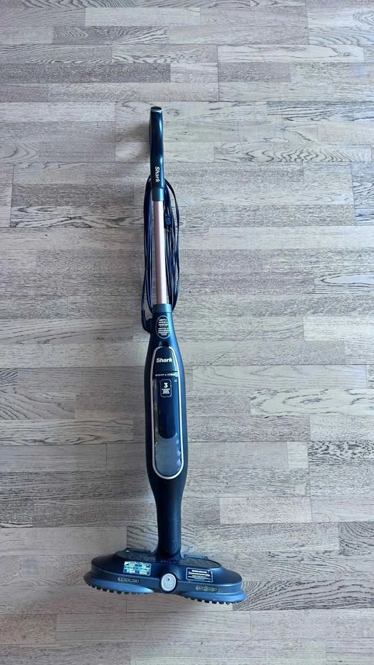 Shark Steam & Scrub Mop