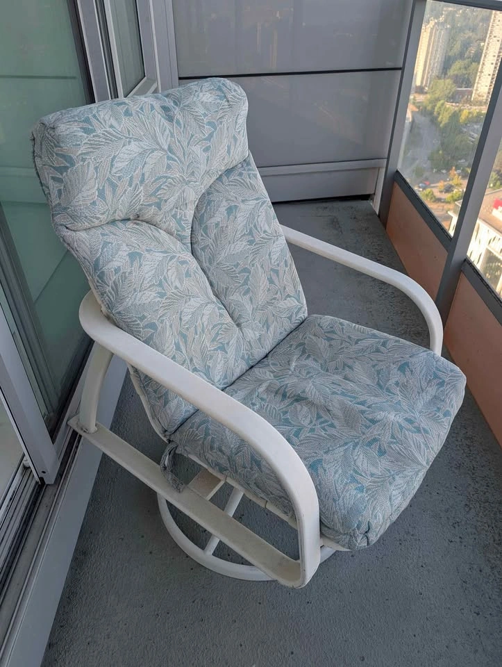 Patio chairs - photo 2