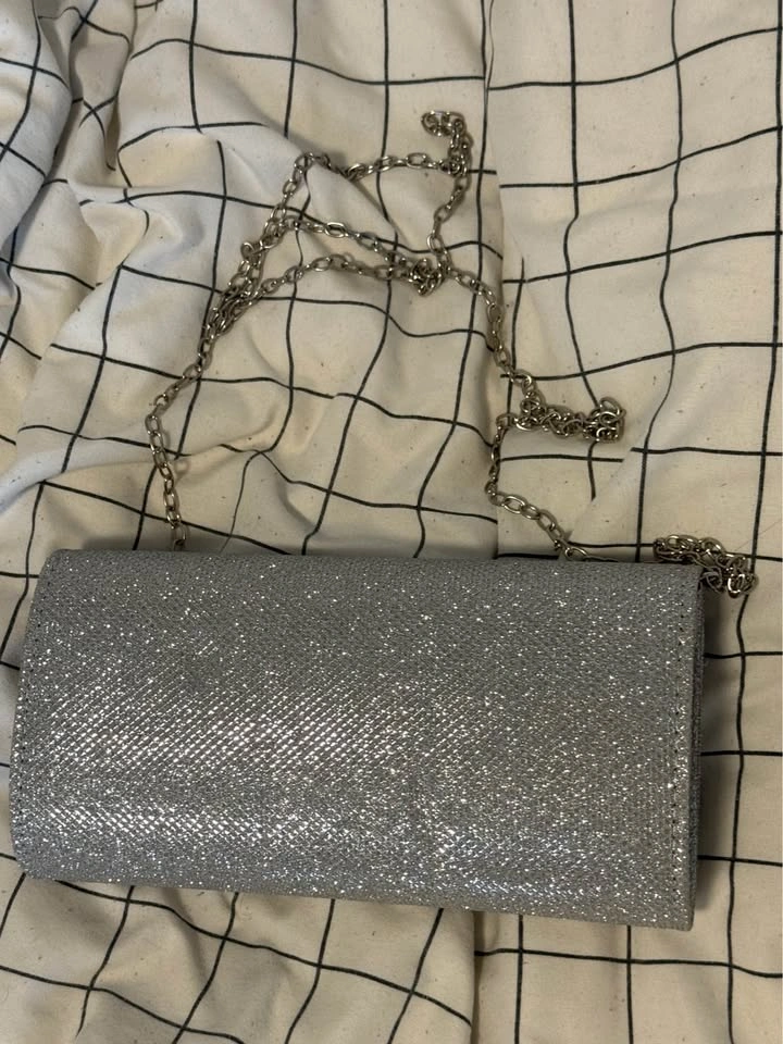 Silver Glitter Evening Clutch Bag - photo 3