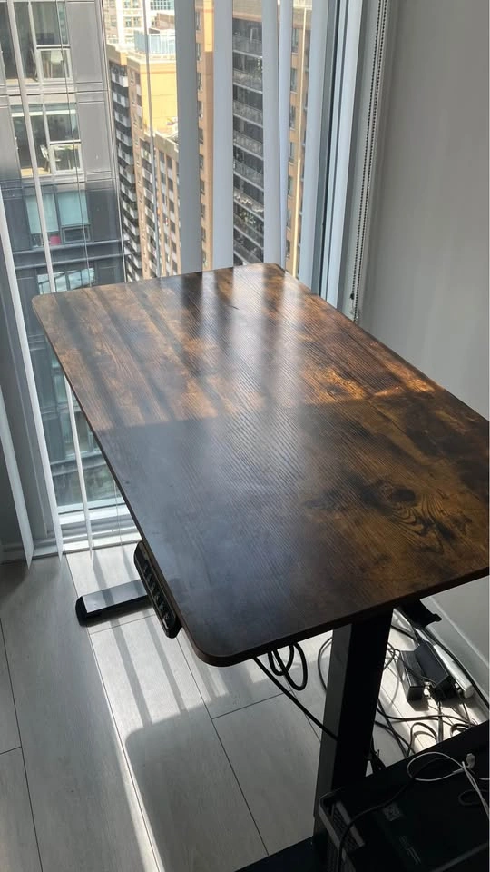 SHW standing desk - photo 2