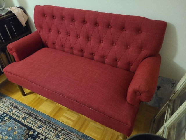 Red Settee Loveseat - photo 3
