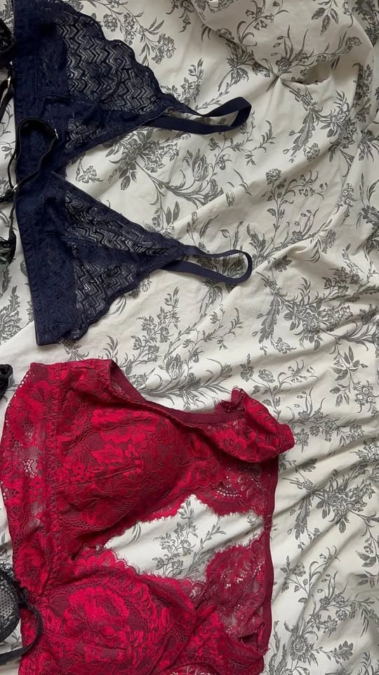 Bralettes and bras - photo 3