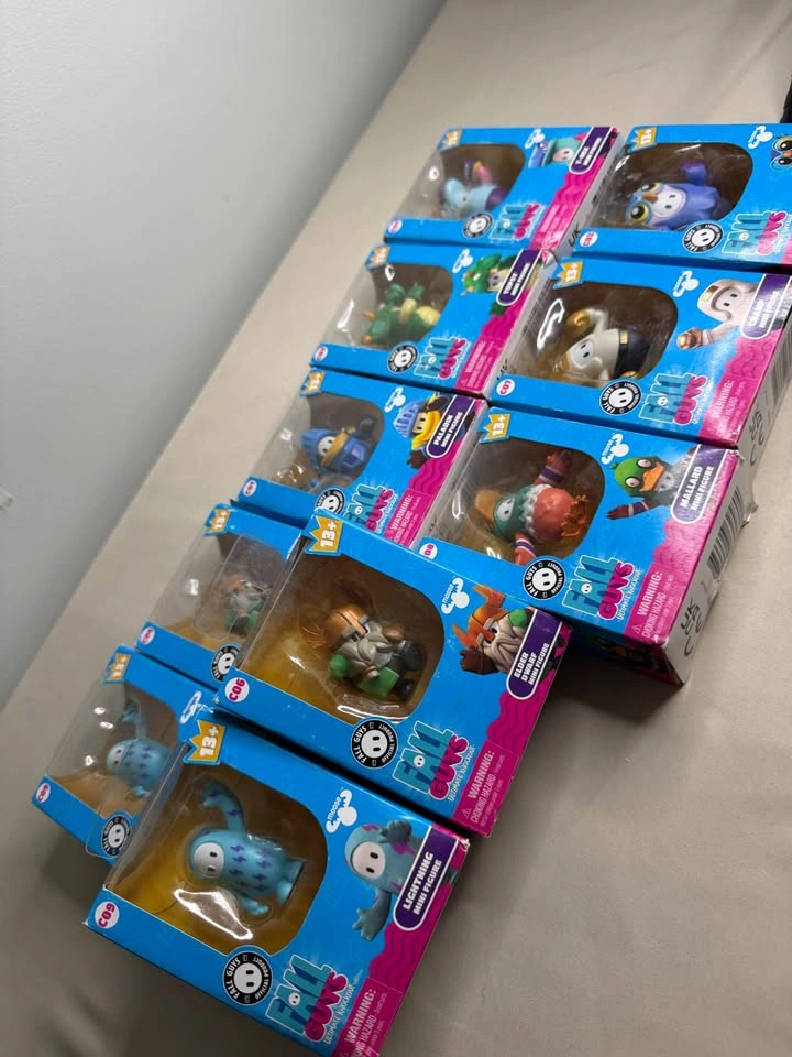 Fall Guys Mini Figures – Brand New in Box – 10-Piece Collection - photo 2