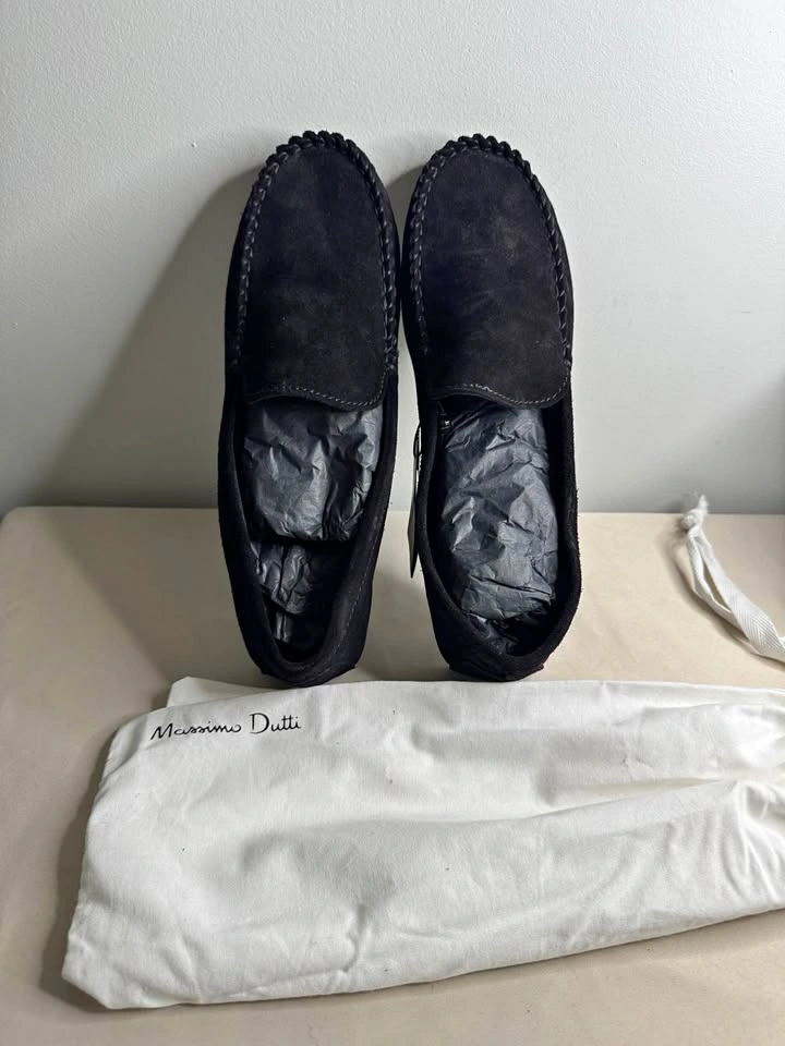 Massimo Dutti Black Loafers – Size 40 / 9 Brand New