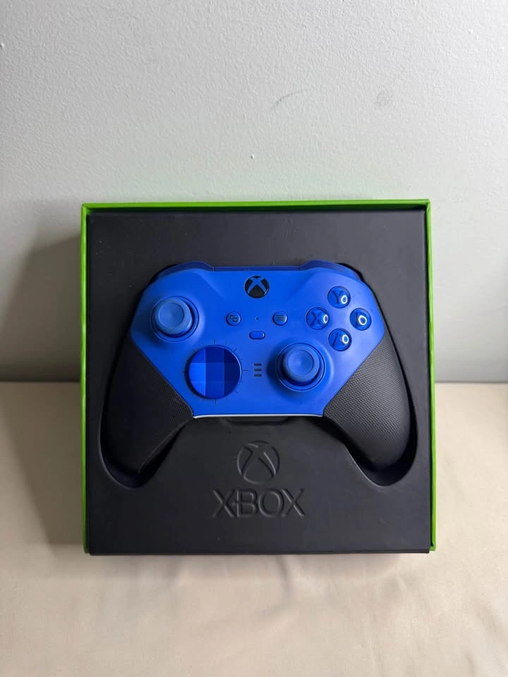 Xbox Elite Wireless Controller Series 1 – Blue – Open Box - photo 5