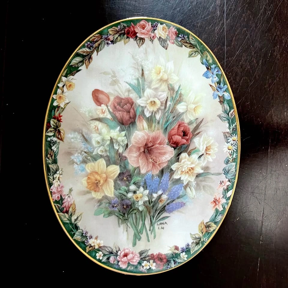 Lena Liu 'Enchantment' Oval Collector Plate - photo 2