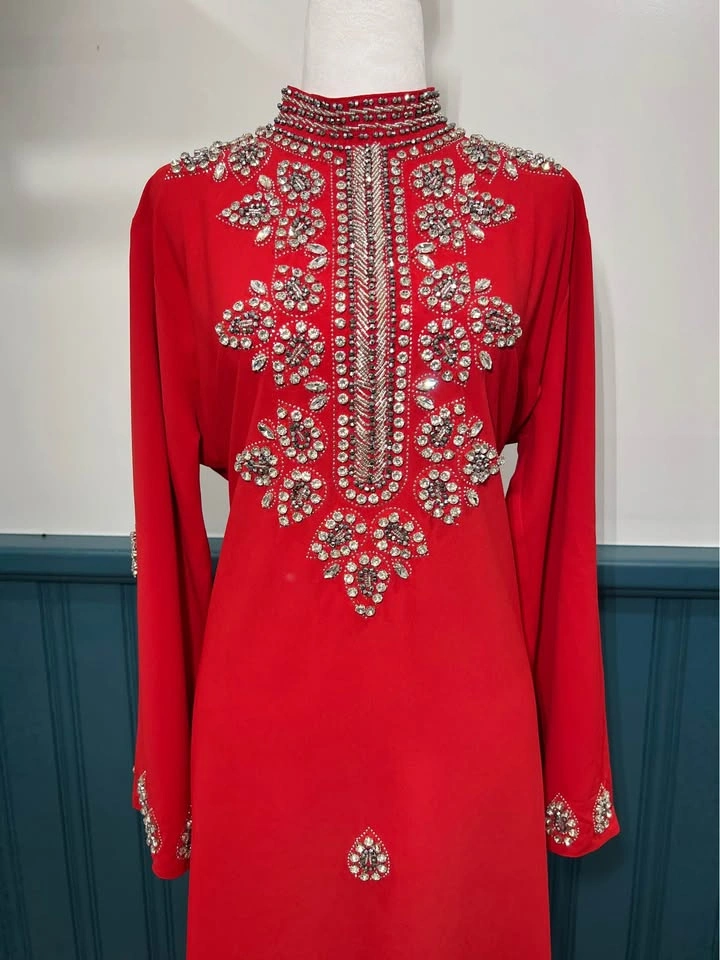 Elegant red Afghani dress - photo 2