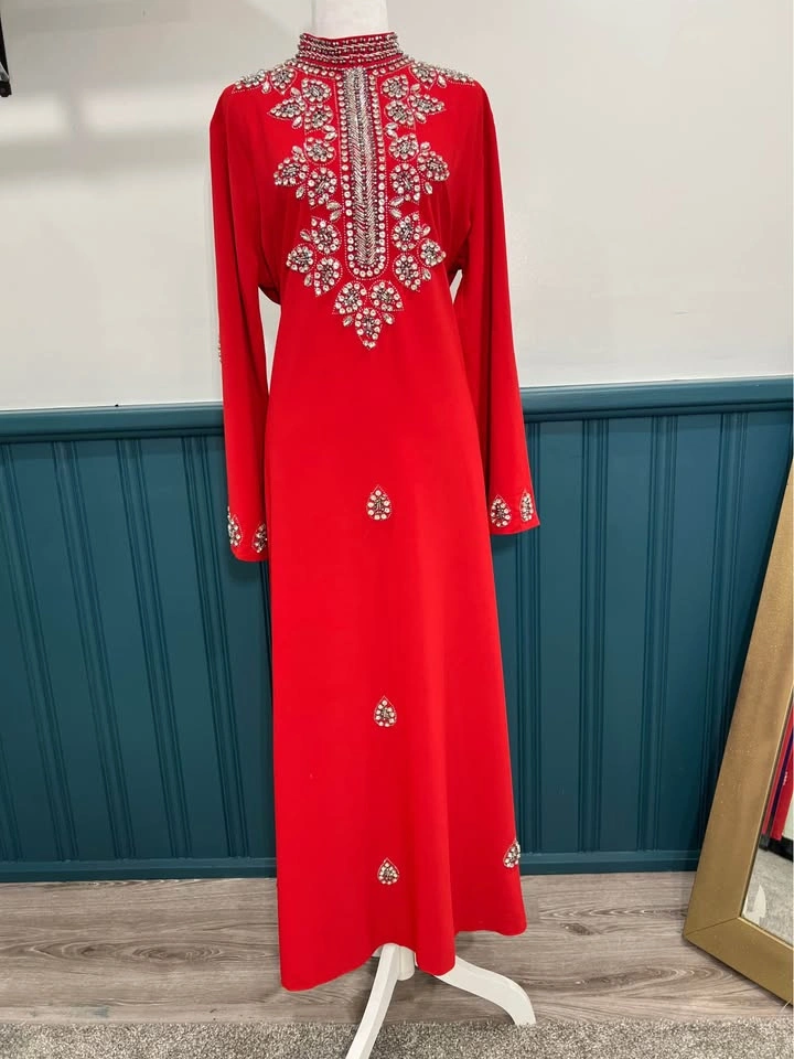 Elegant red Afghani dress - photo 5
