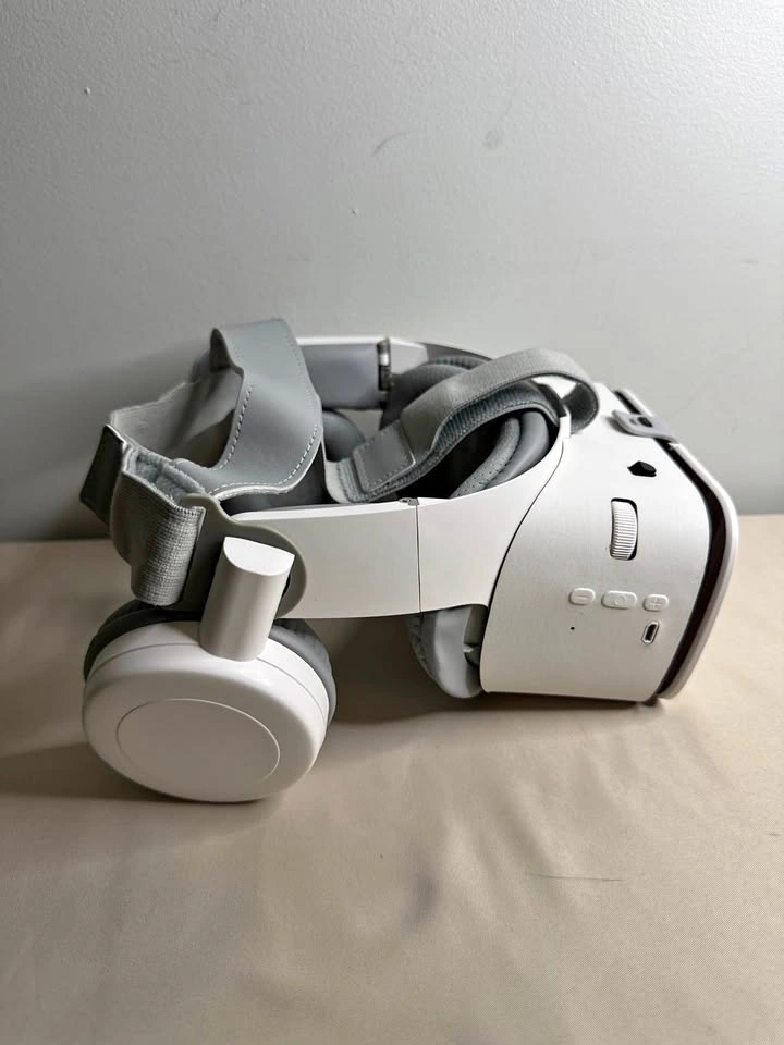 BOBOVR Z6 VR Headset – Open Box – Great Working Condition