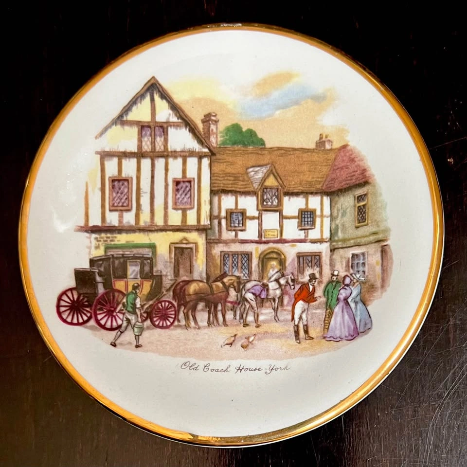 Vintage Harry Hancock Tunstall Ltd Decorative Souvenir Plates - photo 4