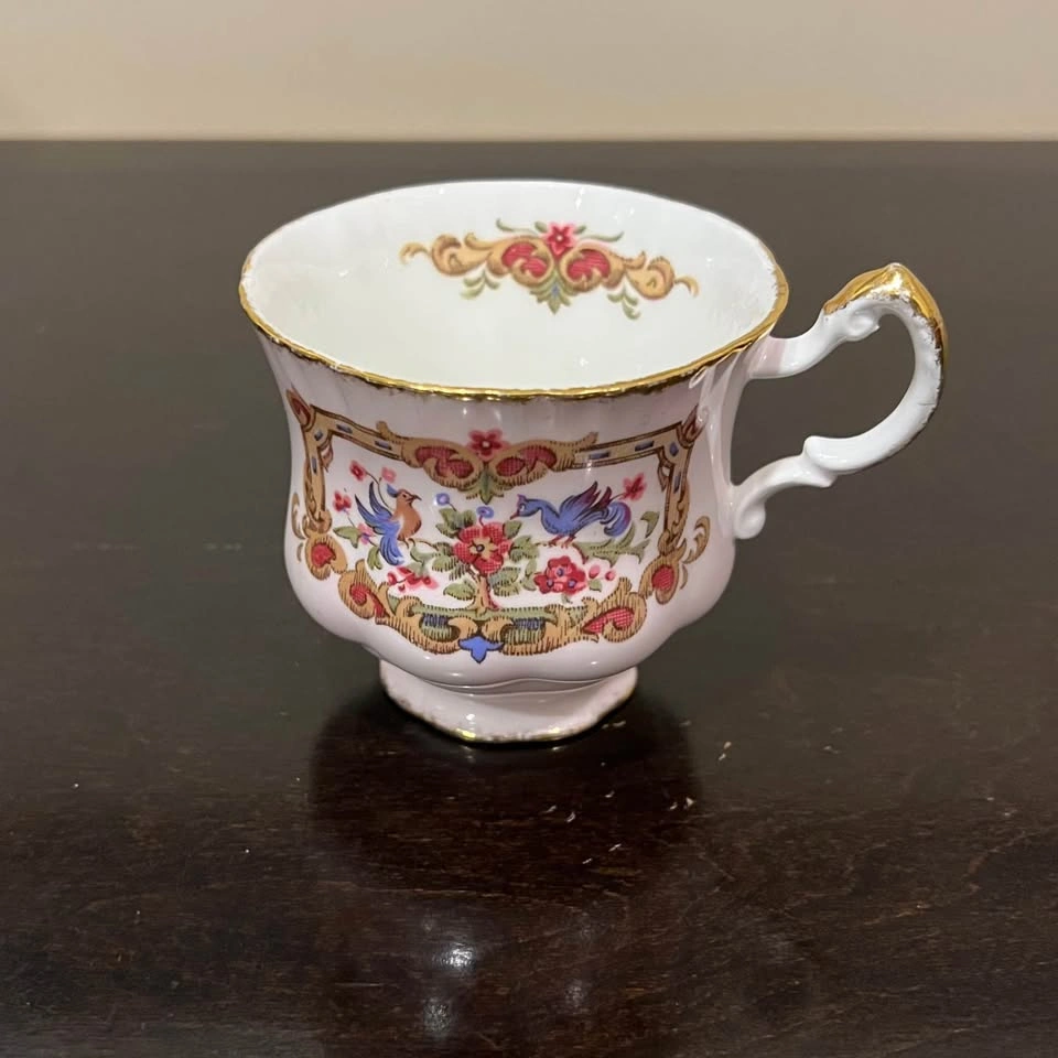 Paragon Single Pink Cup, Antique Series, Sheraton Pattern - photo 2