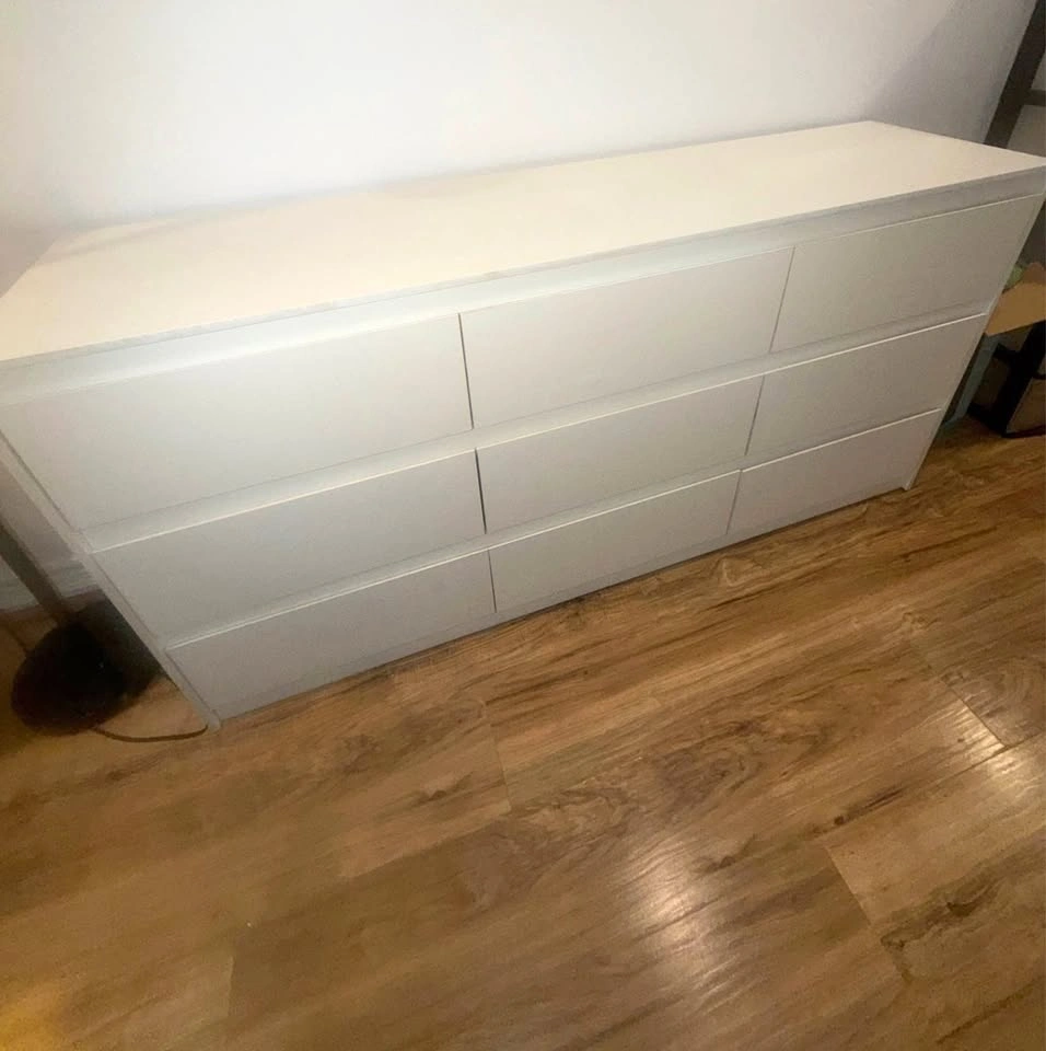 FUFU&GAGA White/Grey 9-Drawer Dresser Chest - Some Drawers Stiff