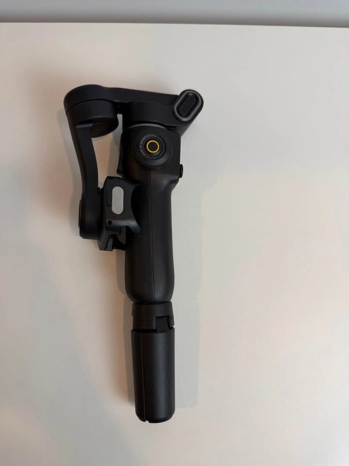 Aochuan Smart V8 3-Axis Smartphone Gimbal Stabilizer with Tripod - photo 3
