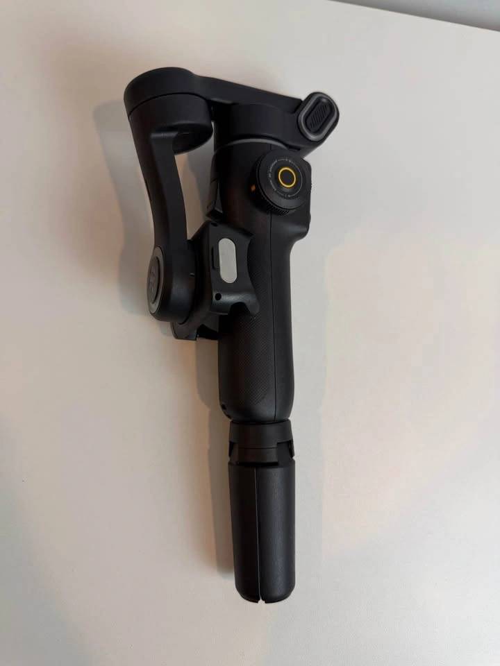 Aochuan Smart V8 3-Axis Smartphone Gimbal Stabilizer with Tripod - photo 4