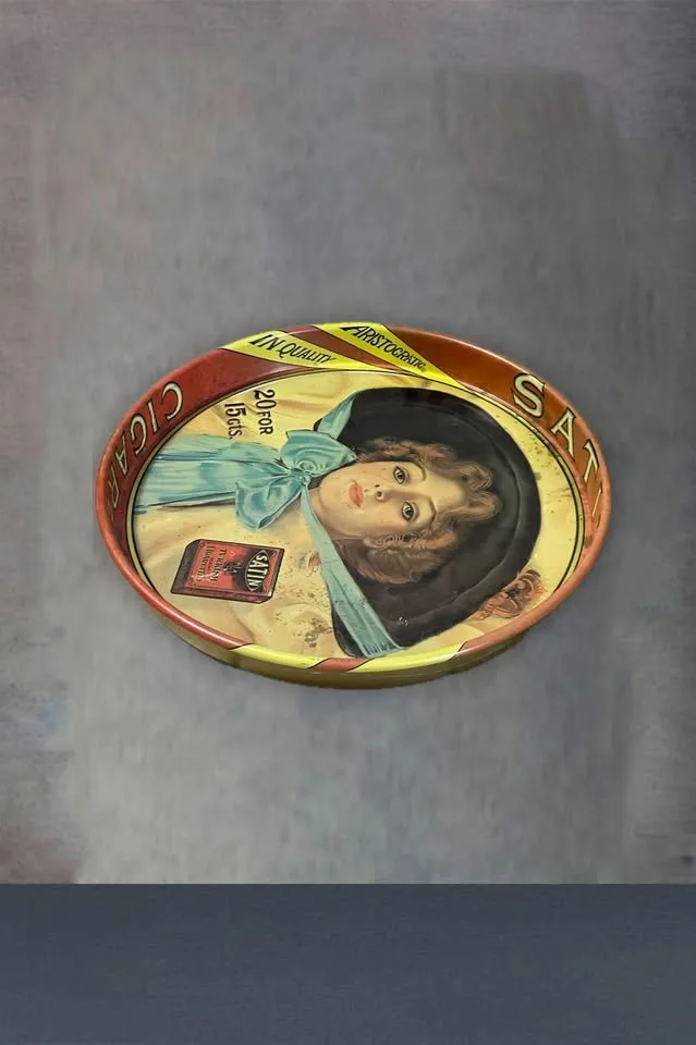 Rare Satin Cigarettes Advertising Tray image indicator(3)