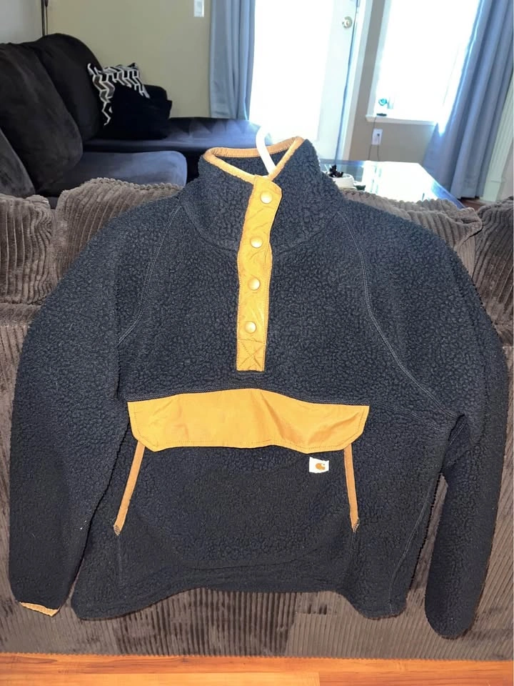 Carhartt Sherpa coat- women’s size L - photo 2