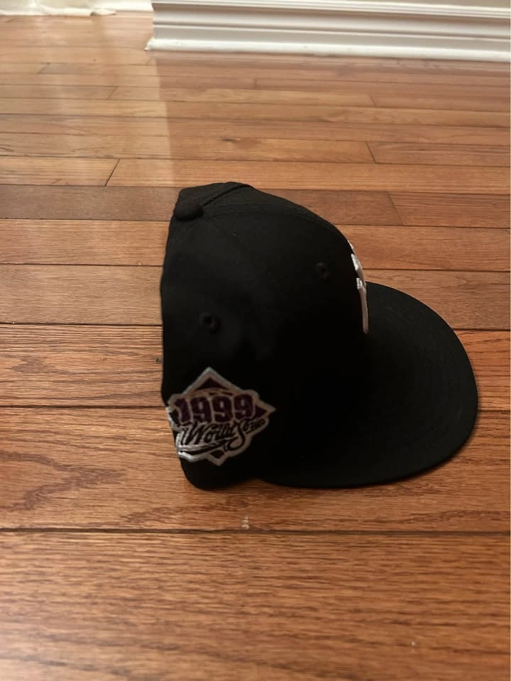 New Era 59FIFTY New York Yankees Fitted Hat - photo 5