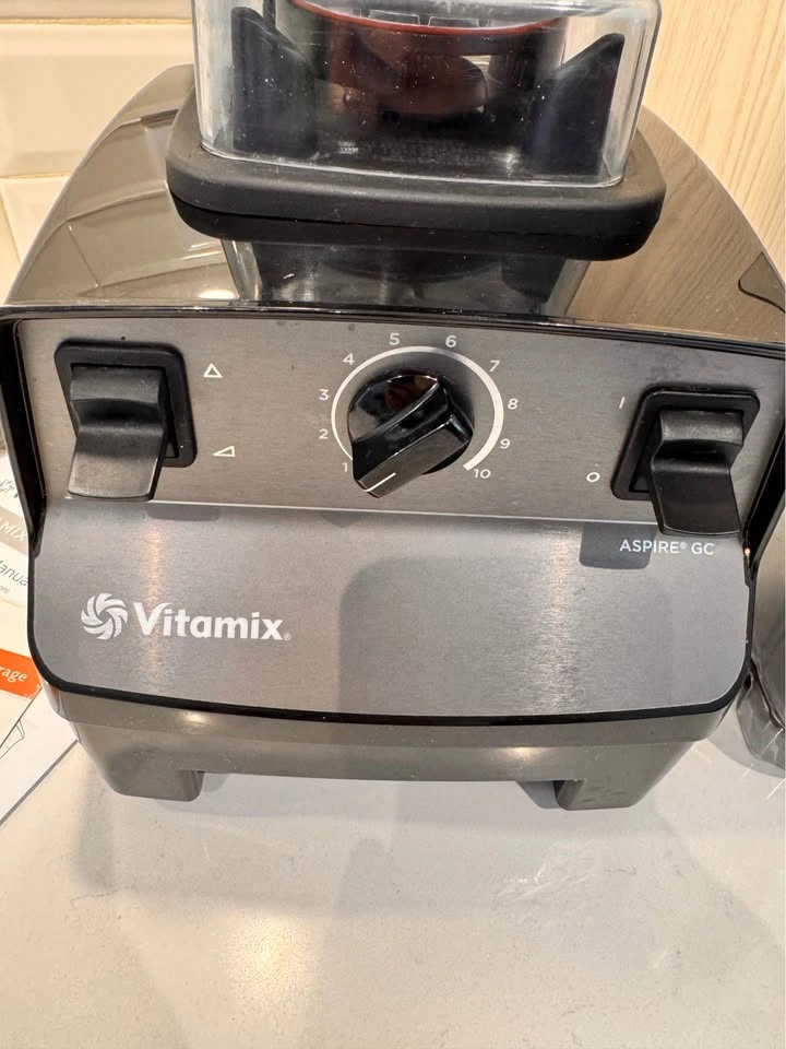 Vitamix Aspire GC Blender + Dry Grains Container – VM0103D - photo 2