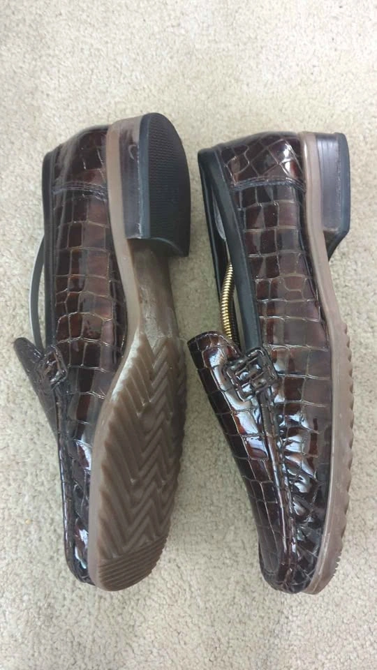 Ara Croc-Embossed Leather Loafers Size 9.5 Width G - photo 2