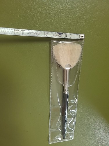 Soft White Fan Brush - photo 3
