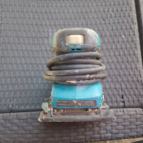 Makita Corded Electric Finishing Sander w/ Dust Bag, Blue/Black - photo 4