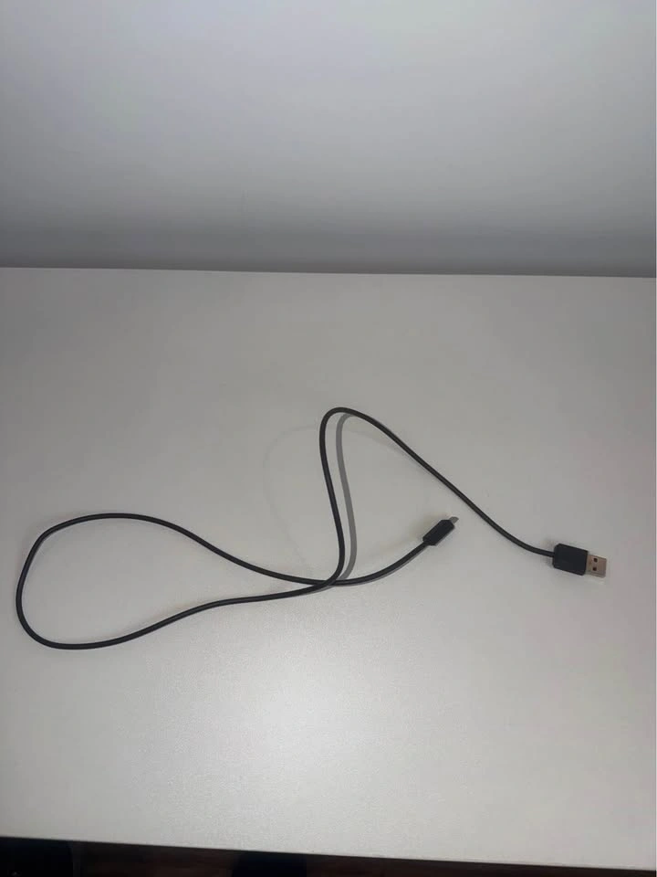 2 Beats-Branded Micro-USB Charging Cables No Wall Adapter - photo 4