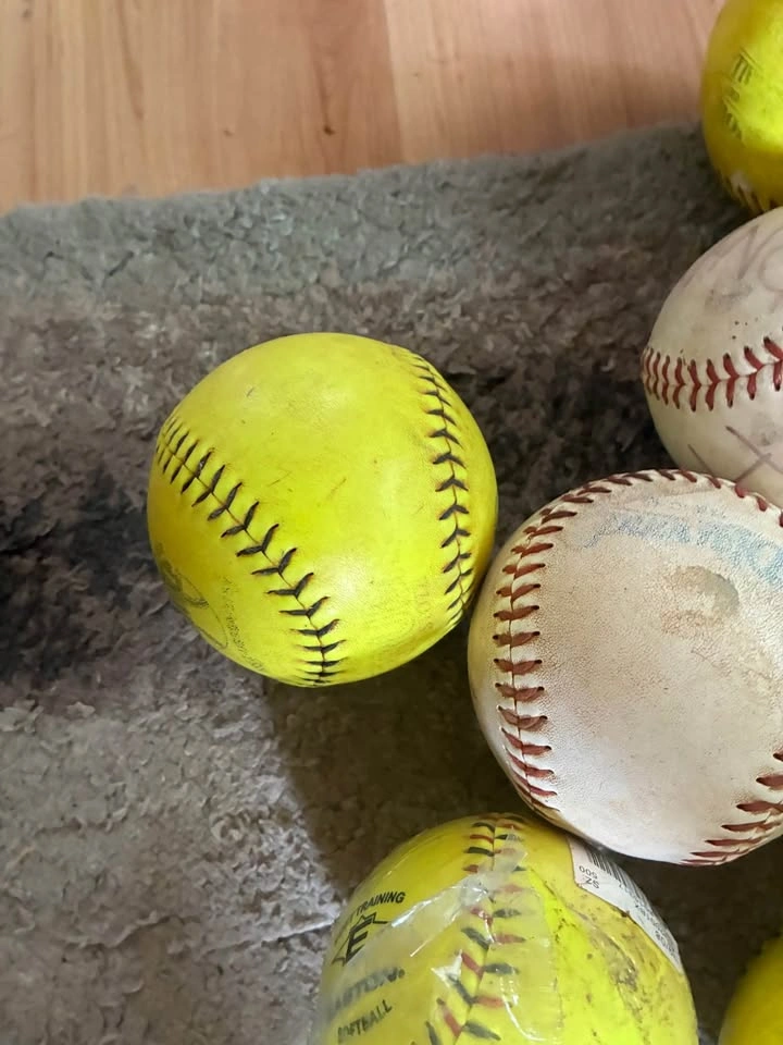12 inch league softballs - photo 3