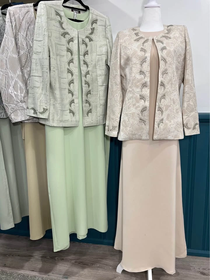 Mother of the Groom and Bride Formal Dress - photo 3
